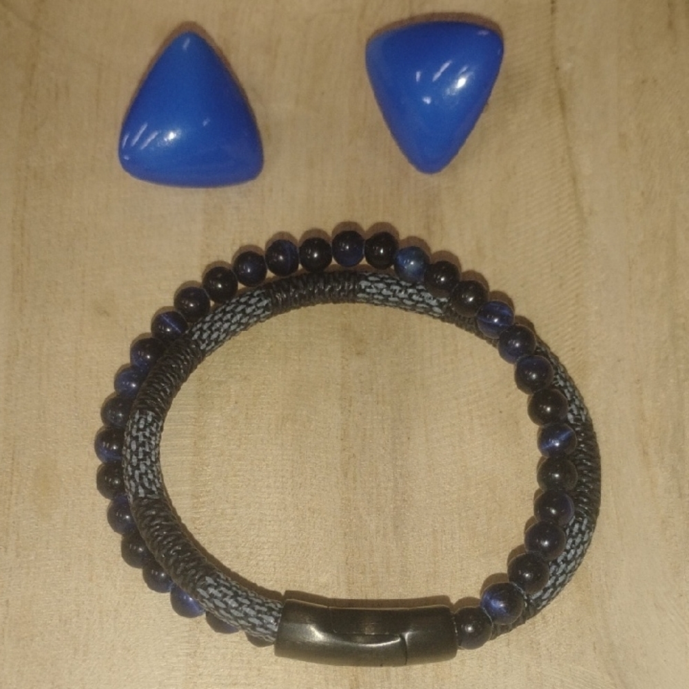 Clip On Earrings With Bracelet